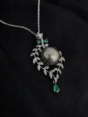 (Pearl Valley Couture Jewelry Collection)BT necklace