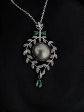 (Pearl Valley Couture Jewelry Collection)BT necklace