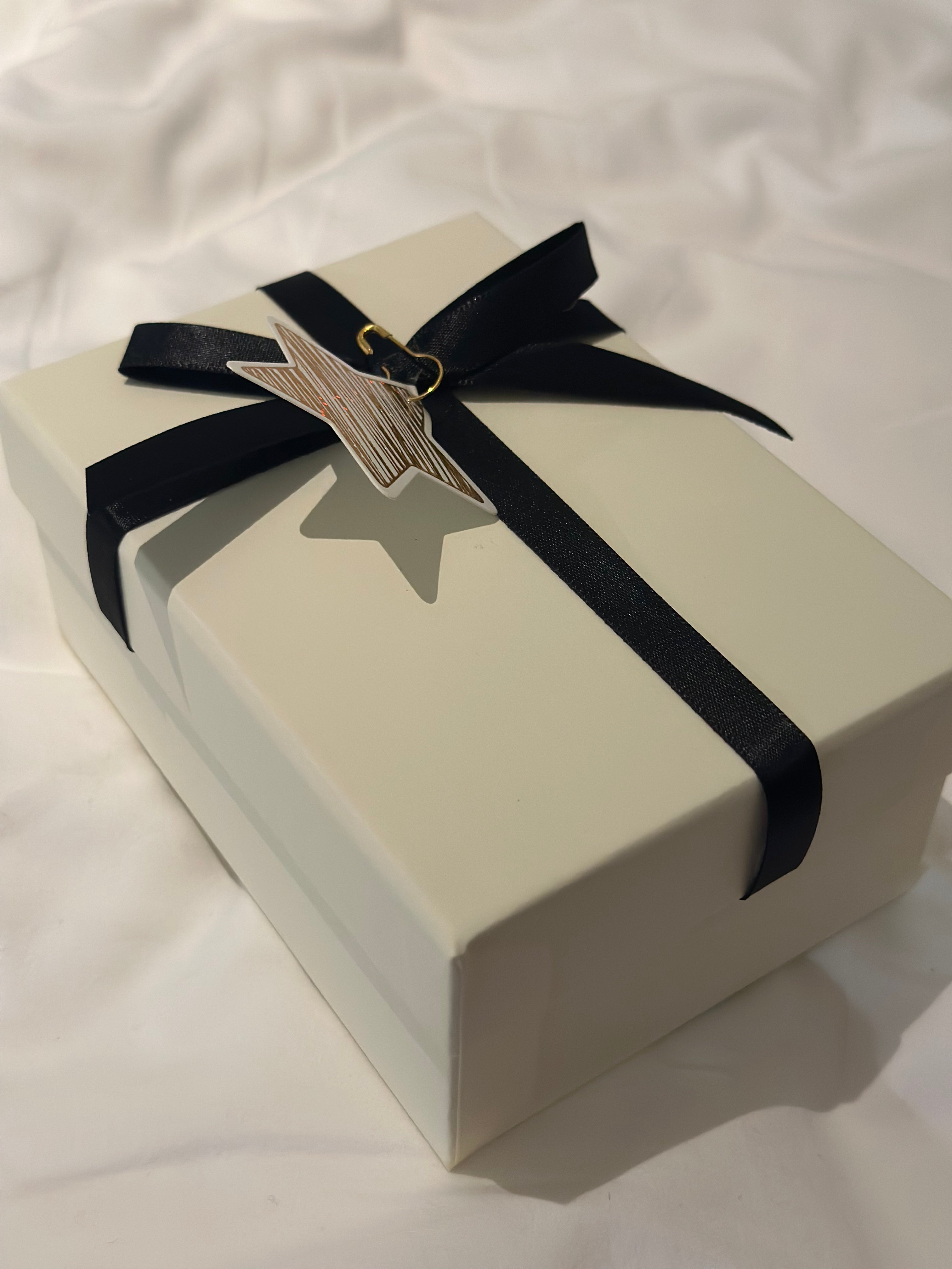 [Lucky box]  Grand luxe box (50%get sea water pearls/100%get fresh water pearls/ Jewelry worth over $200-$600)-Tiktok live
