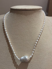 [VIP Jewerly] Pure white petal king with tiny jelly necklace-tiktok live